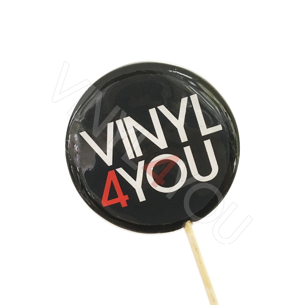 Фирменный леденец Vinyl4you на палочке